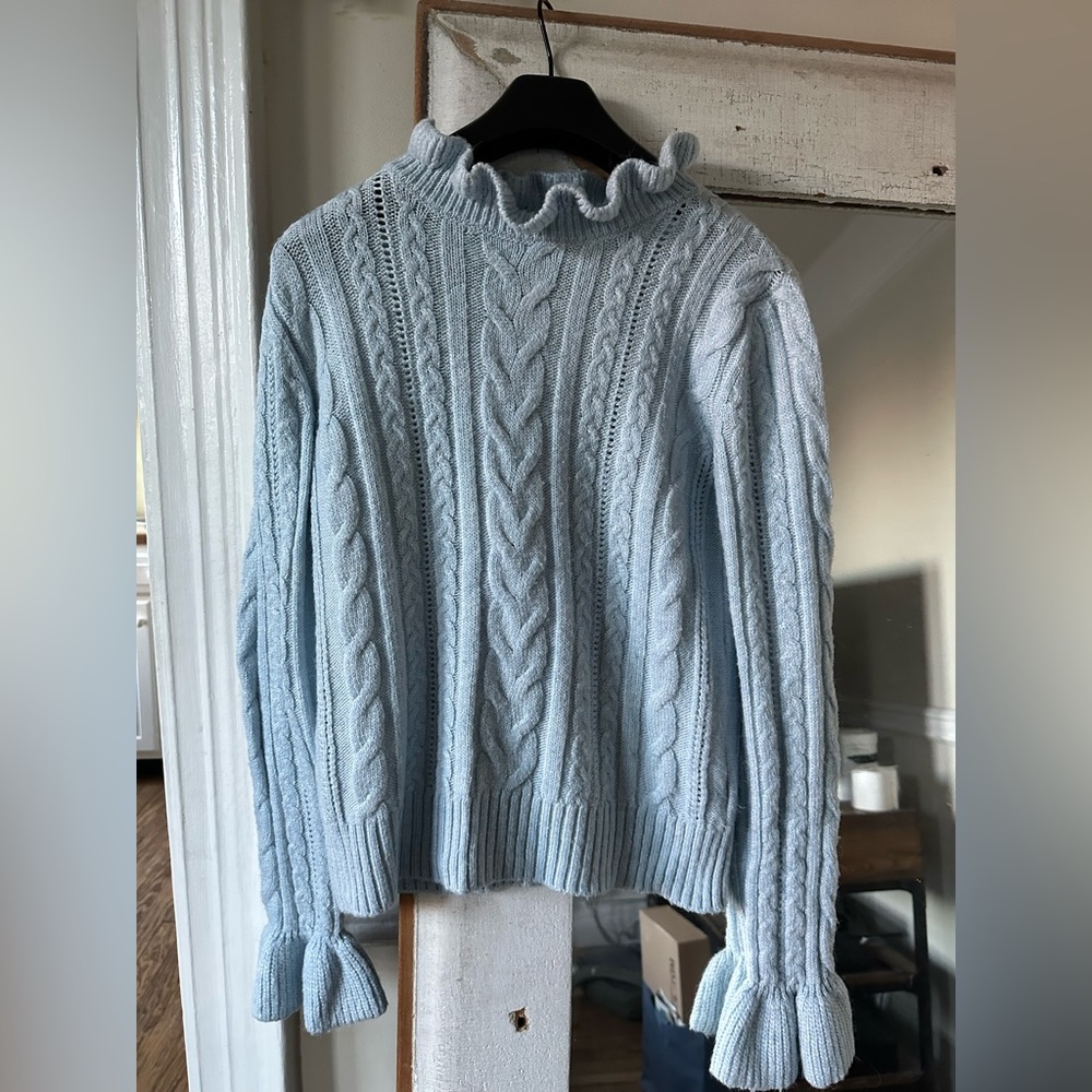 H&M Women’s XS ruffle cableknit sweater